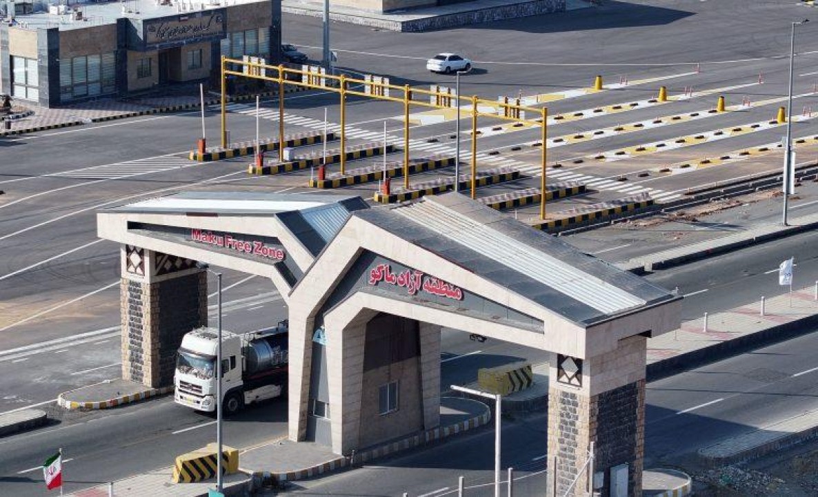 بهرهبرداری و کلنگزنی ۴۷ پروژه عمرانی، صنعتی، کشاورزی و گردشگری در منطقه آزاد ماکو همزمان با هفته دولت بهرهبرداری و کلنگزنی ۴۷ پروژه عمرانی، صنعتی، کشاورزی و گردشگری در منطقه آزاد ماکو همزمان با هفته دولت